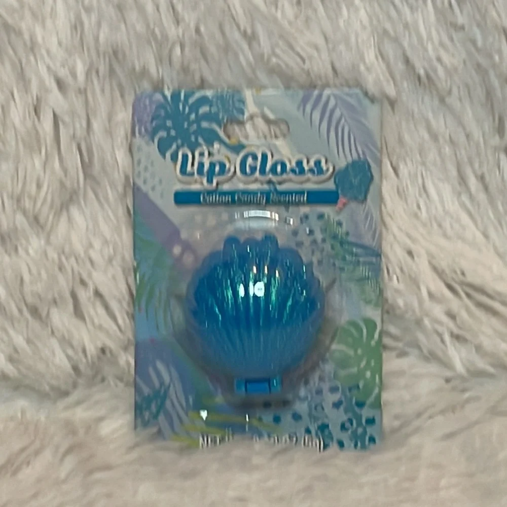 NWT Girl’s Blue Beauty Set